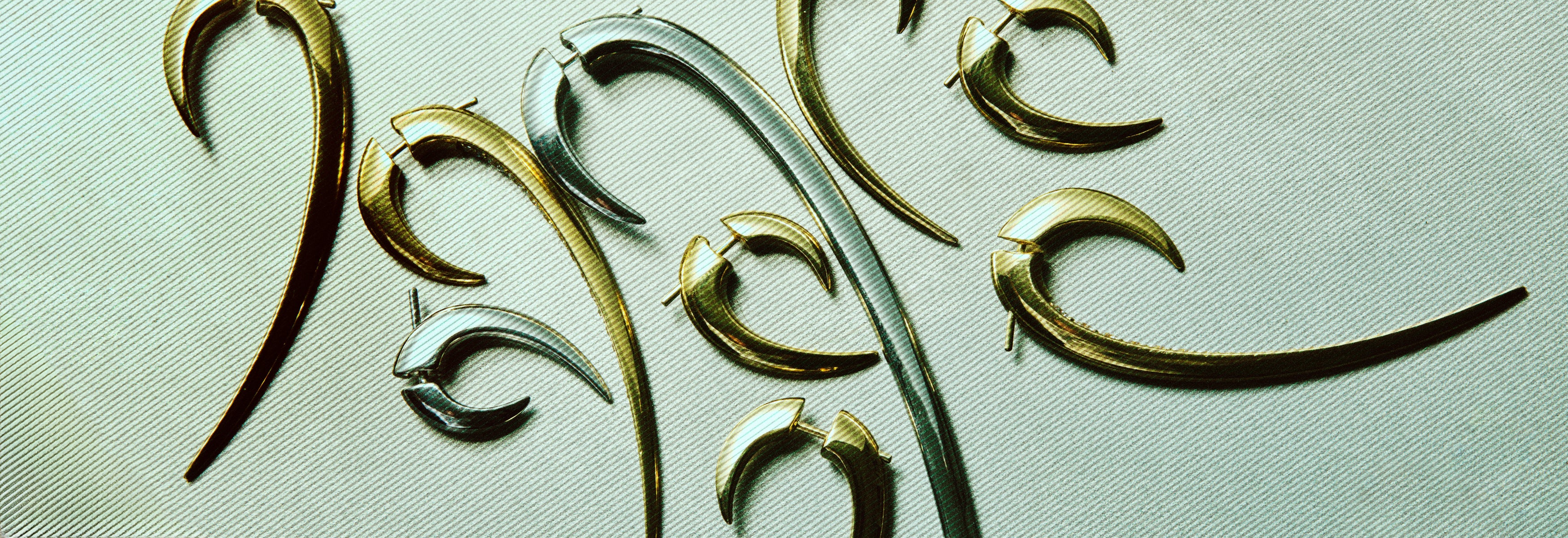 Shaun Leane London | Hook Pendant