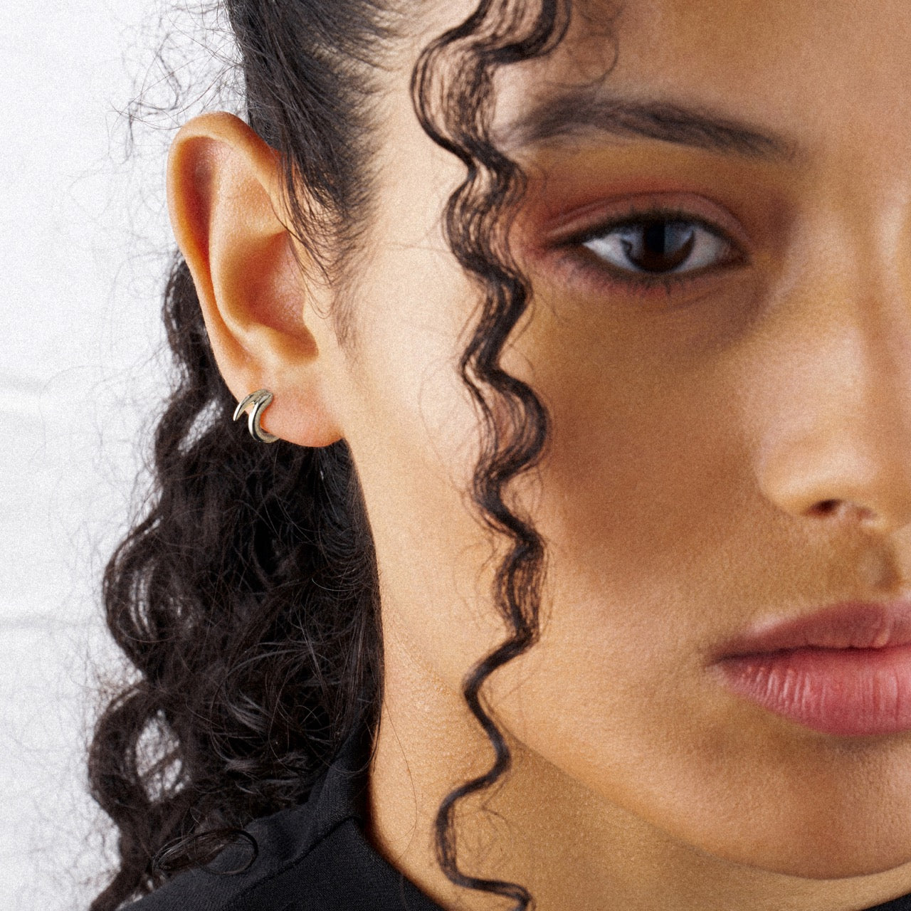 Quill Mini Hoop Earrings - Silver