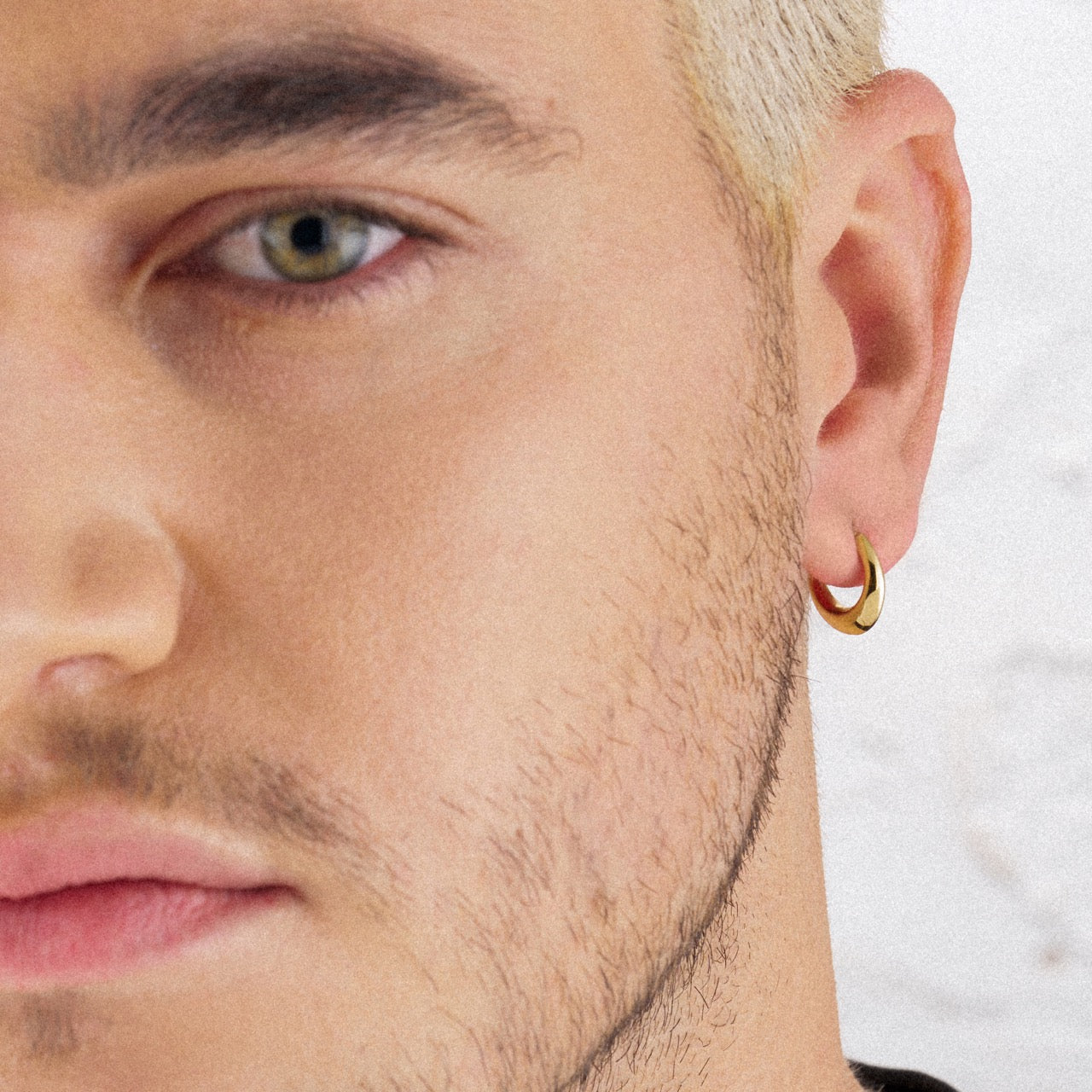 Sabre Mini Hoop Earrings - Yellow Gold Vermeil