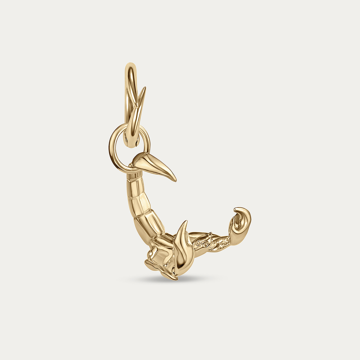 shaun-leane-london-curiosities-scorpion-charm-18ct-yellow-gold-plated