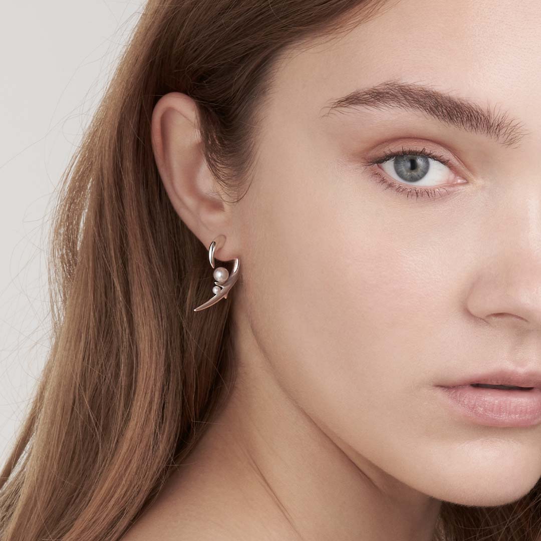 Shaun Leane London | Hook Pearl Earrings