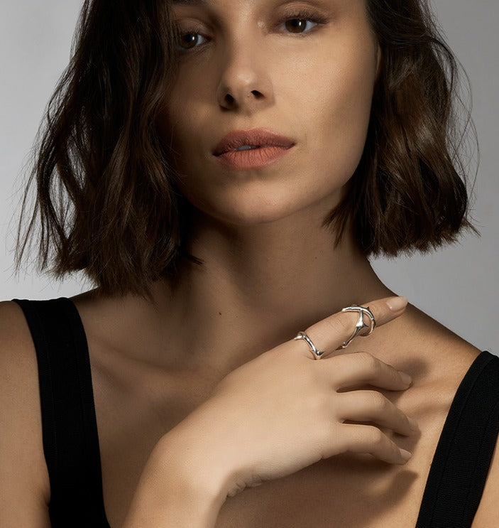 Rose Thorn Long Ring