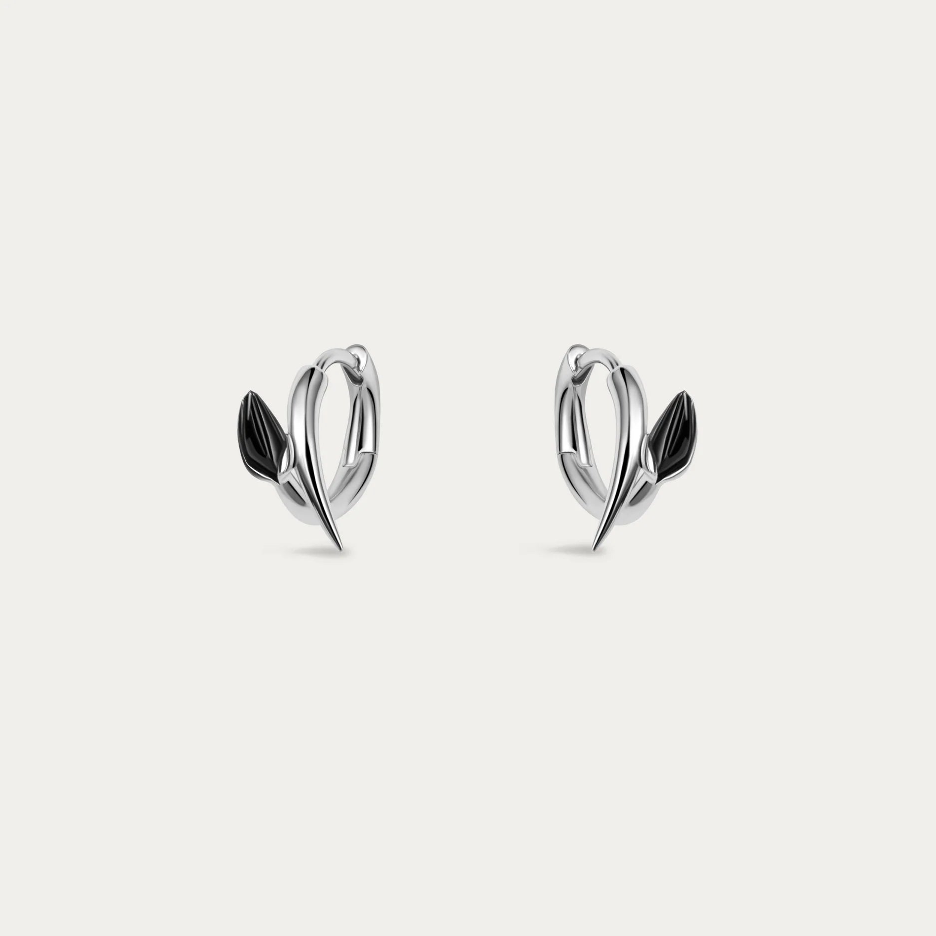 shaun-leane-london-black-orchid-bud-hoop-earrings-silver