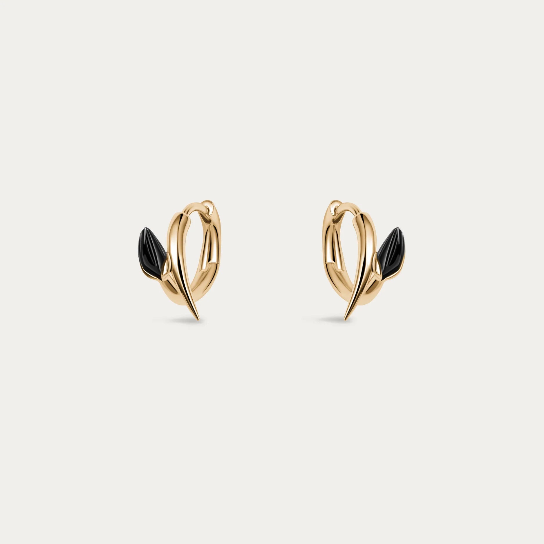 shaun-leane-london-black-orchid-bud-hoop-earrings-18ct-yellow-gold-plated