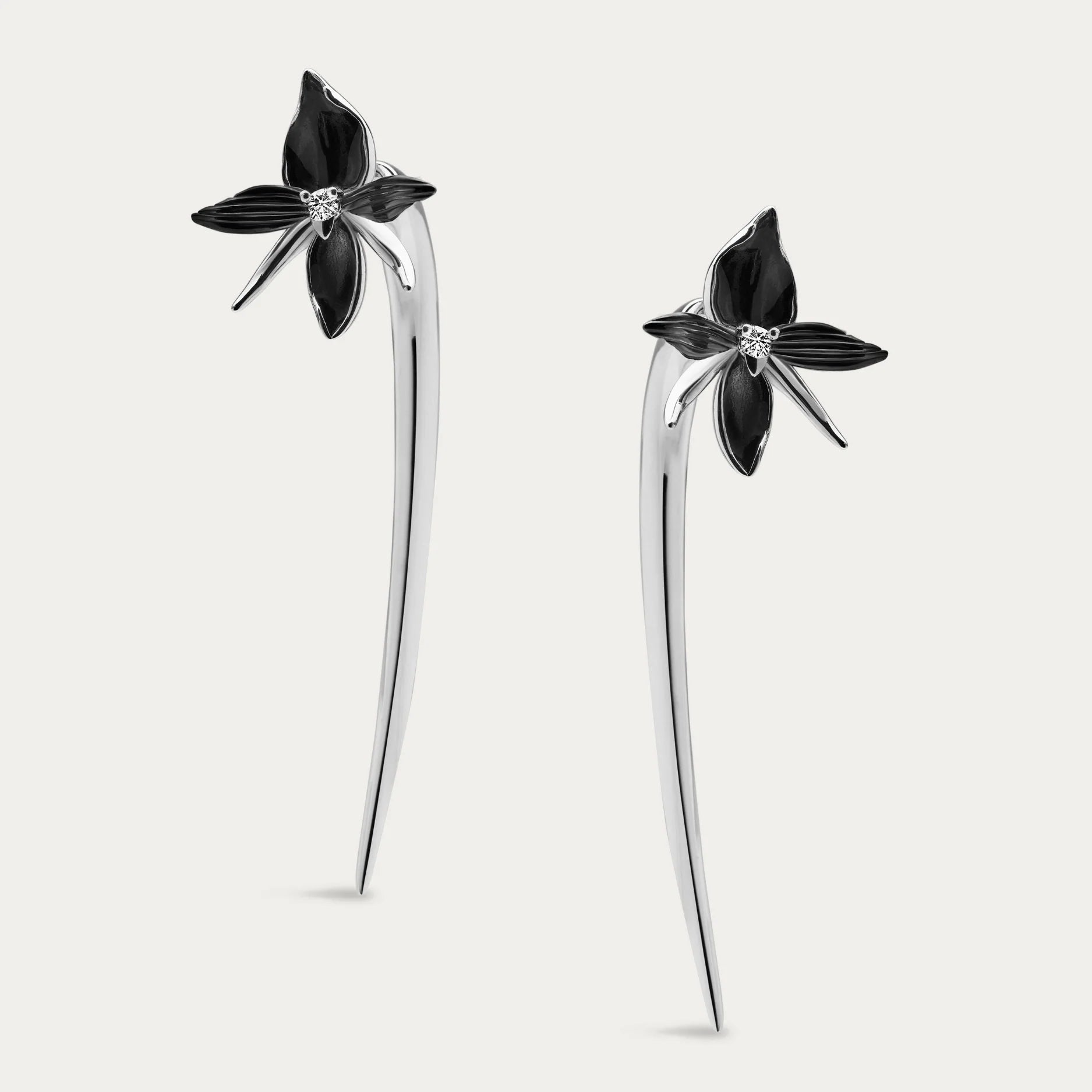 shaun-leane-london-black-orchid-hoop-earrings-silver