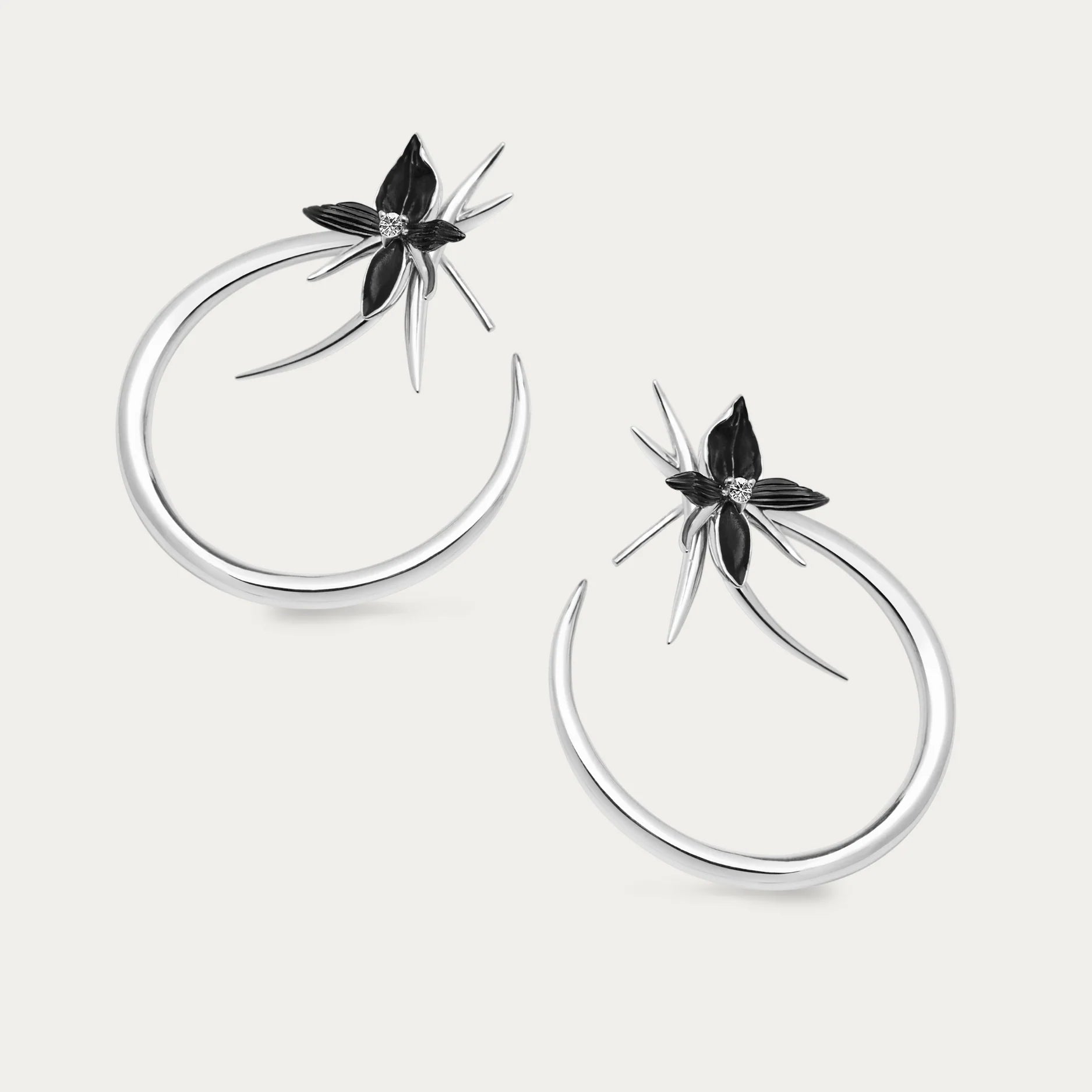 shaun-leane-london-black-orchid-large-flower-earrings-silver