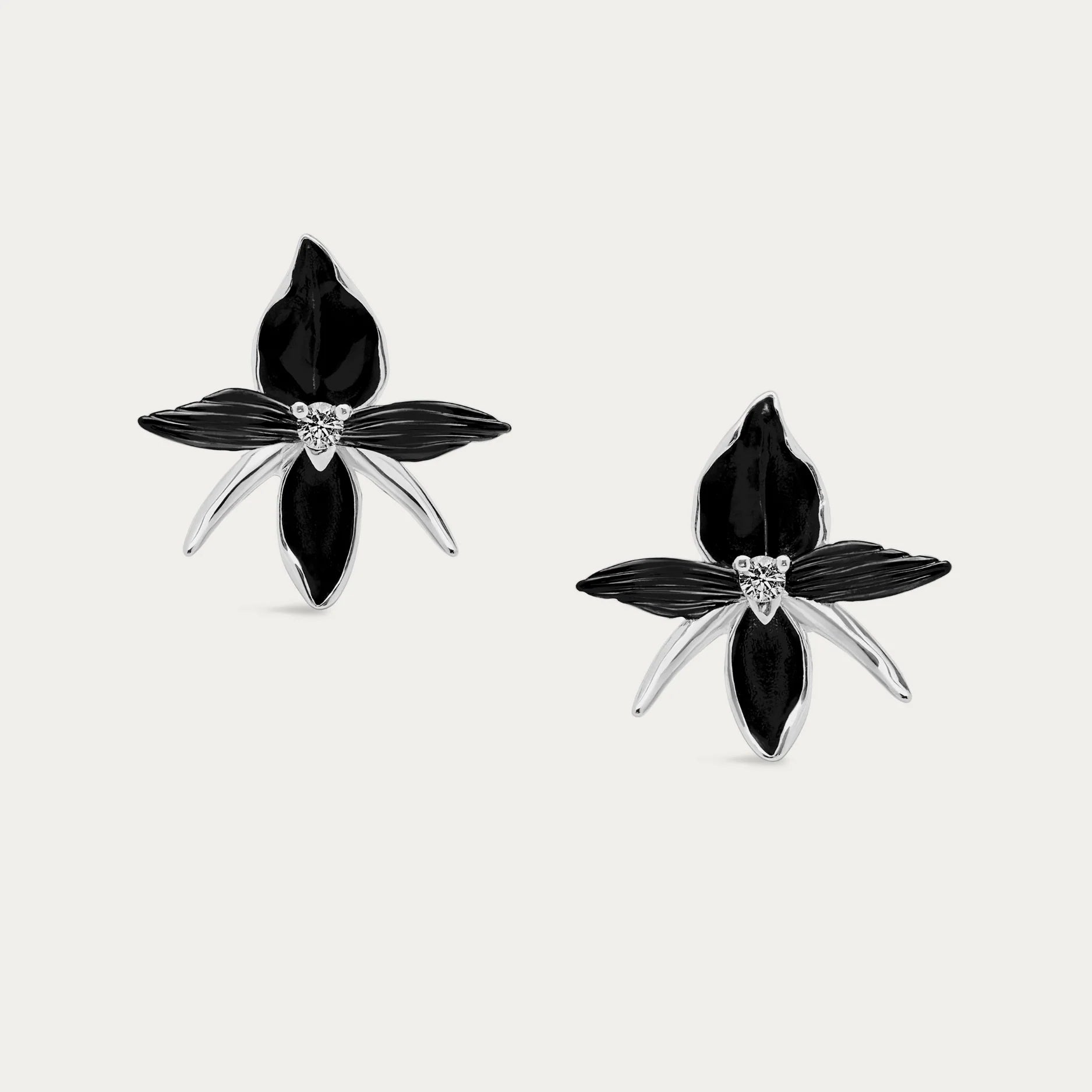 shaun-leane-london-black-orchid-flower-earrings-silver