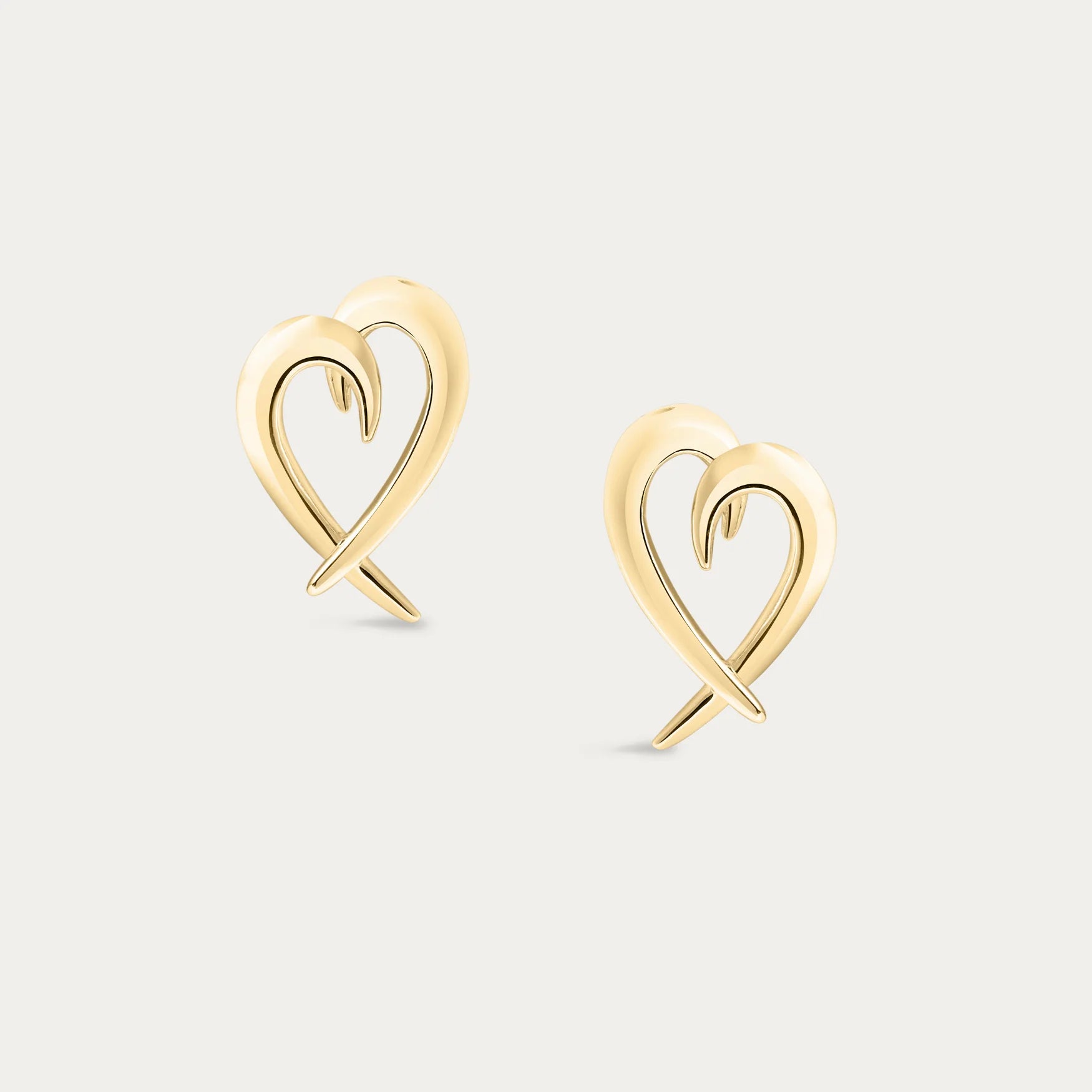 shaun-leane-london-hook-heart-earrings-18ct-yellow-gold-plated