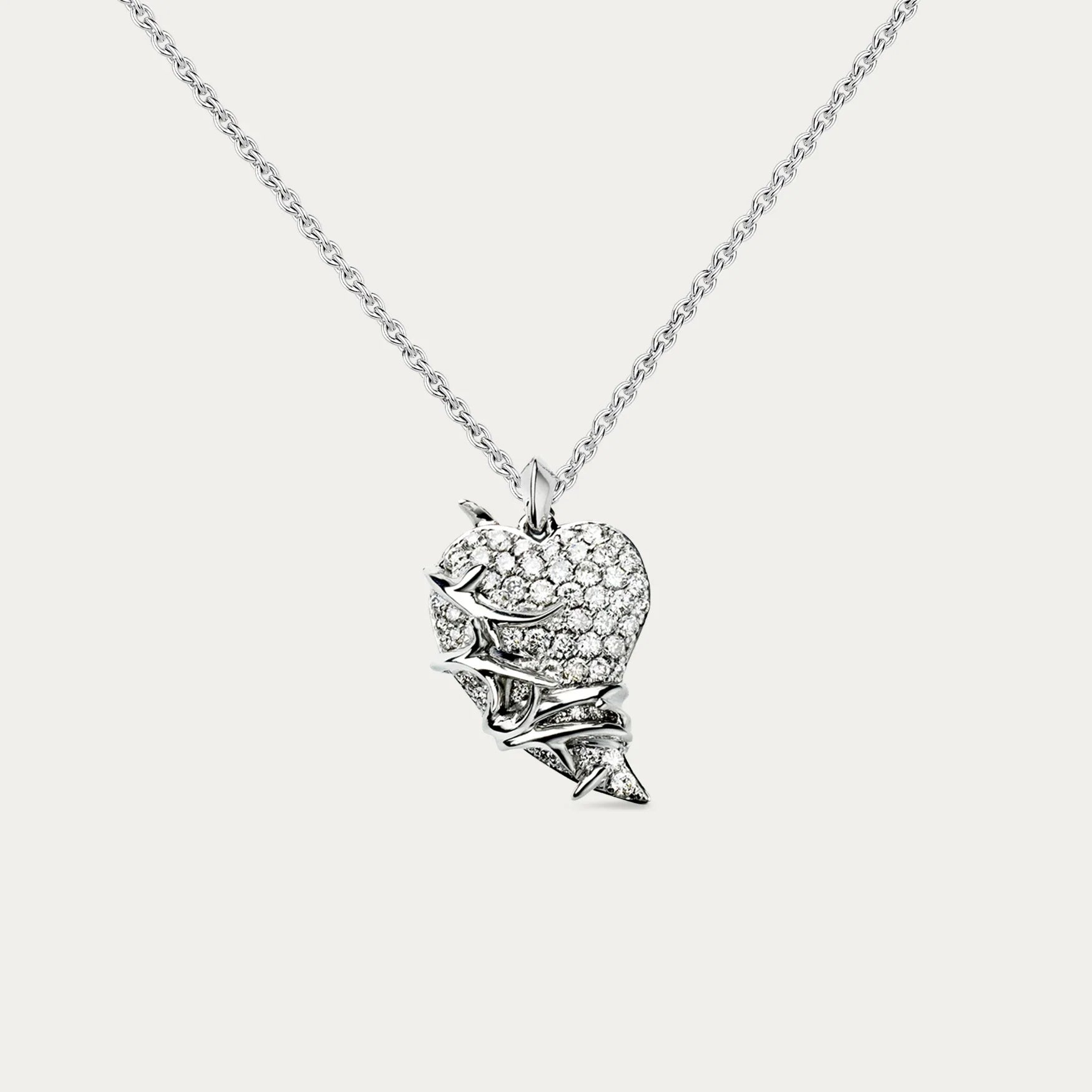 shaun-leane-london-impassioned-heart-pendant-White Diamond