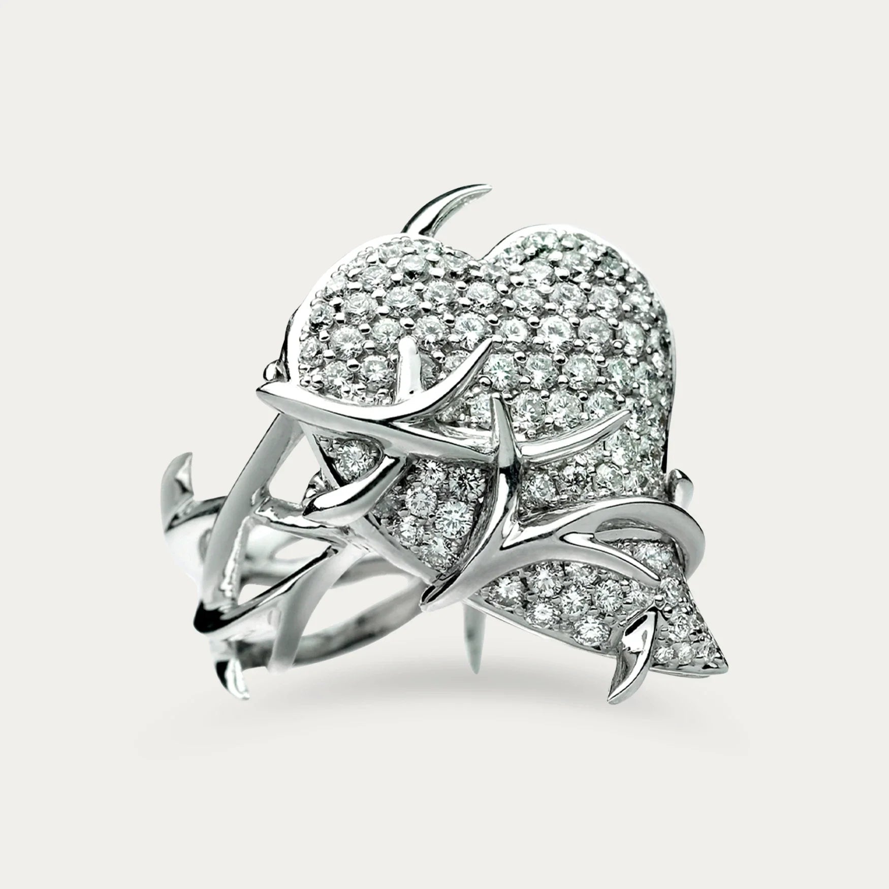shaun-leane-london-impassioned-heart-ring-White Diamond