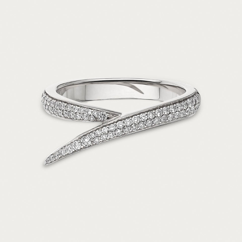 shaun-leane-london-interlocking-ring-18ct-white-gold-diamond