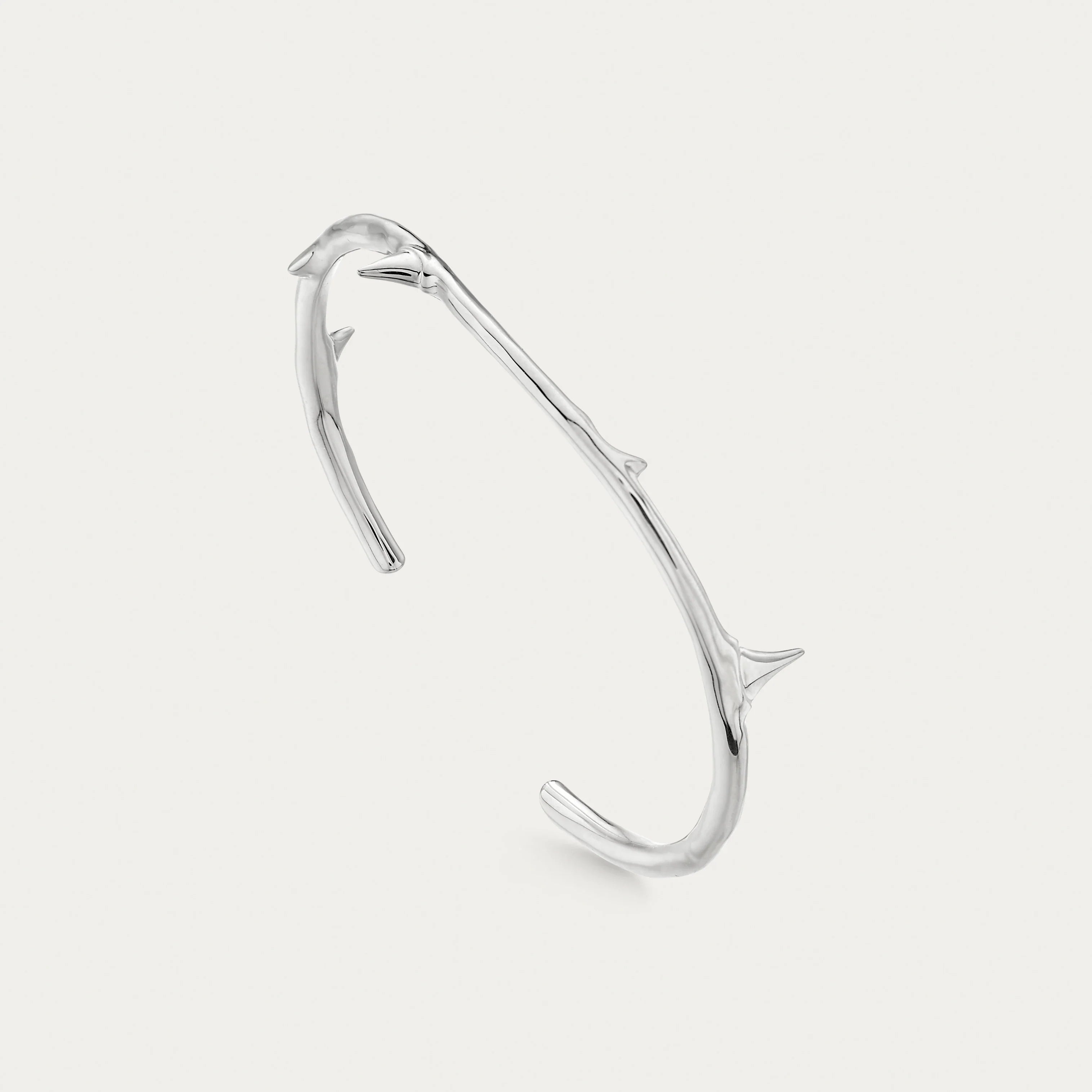 shaun-leane-london-rose-thorn-bangle-silver