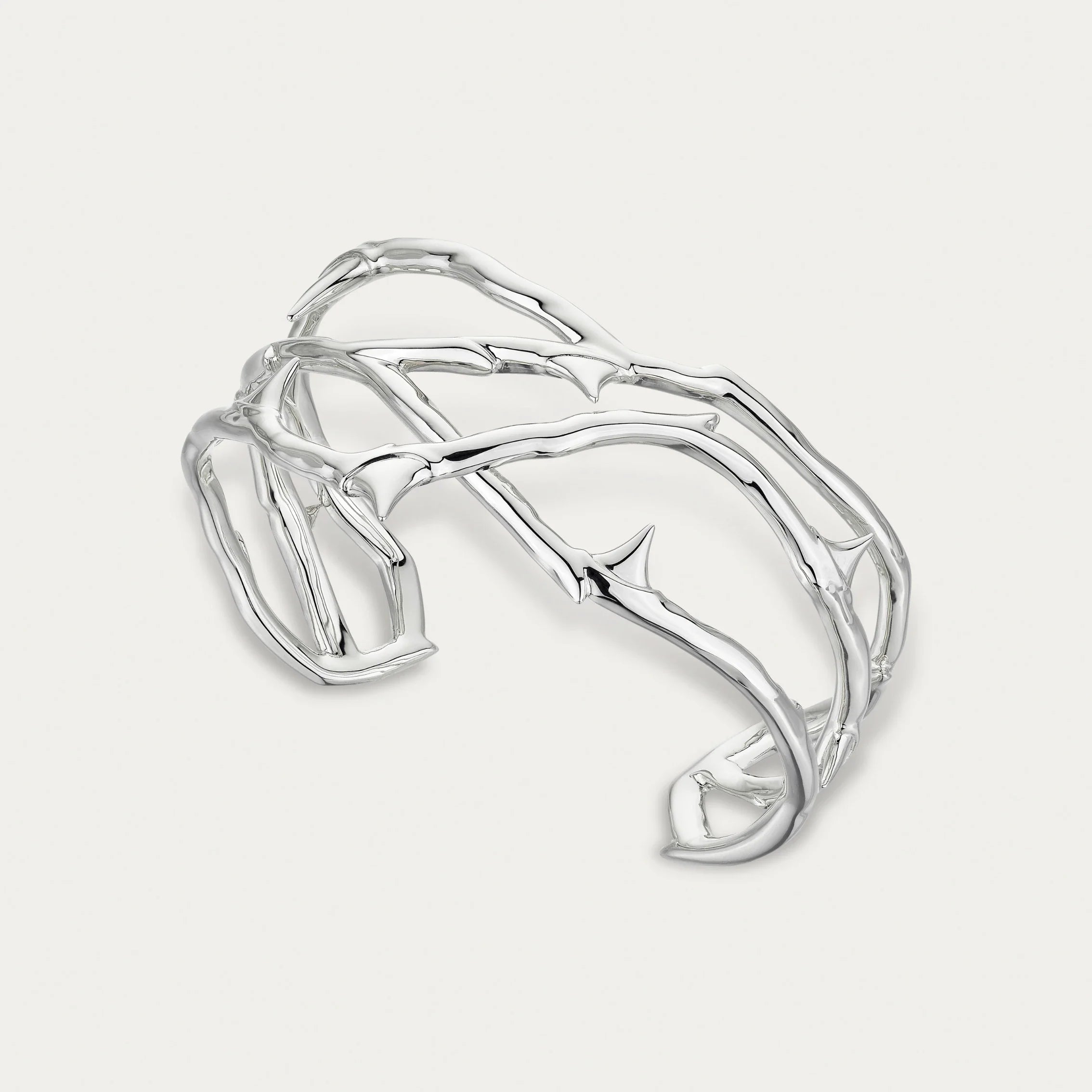 shaun-leane-london-rose-thorn-cuff-small-silver