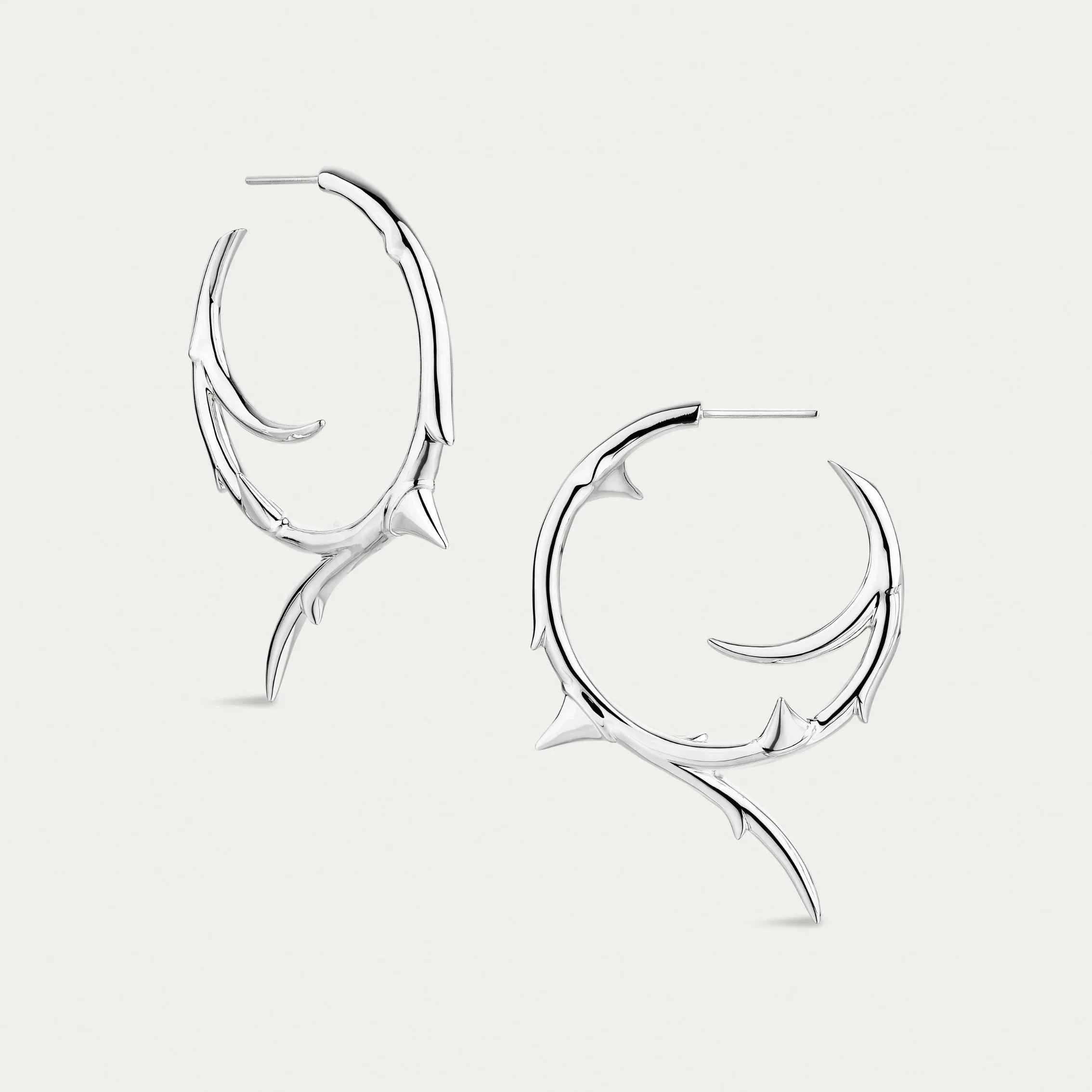 shaun-leane-london-rose-thorn-hoop-earrings-medium-silver