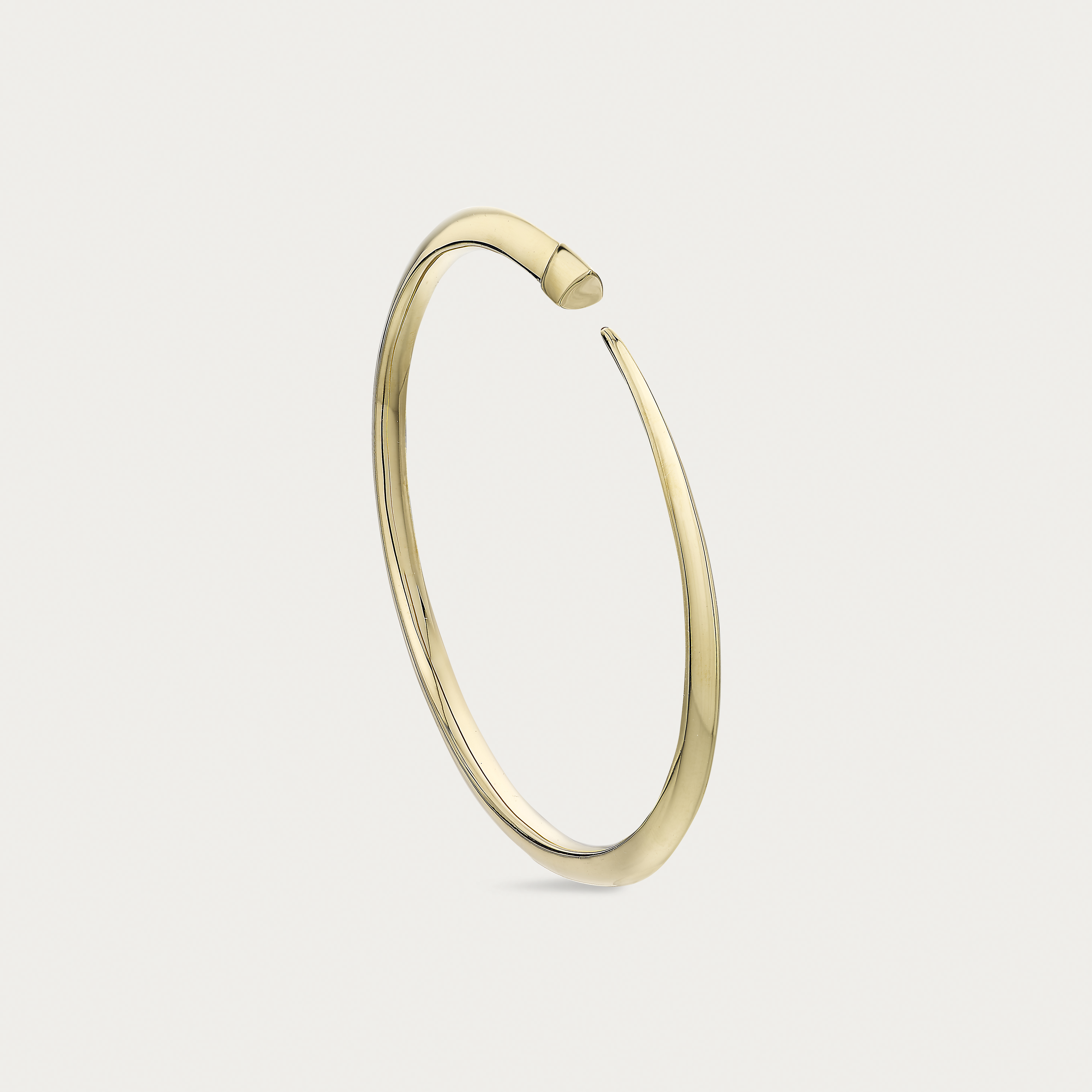 shaun-leane-london-sabre-bangle-slim-18ct-yellow-gold-plated