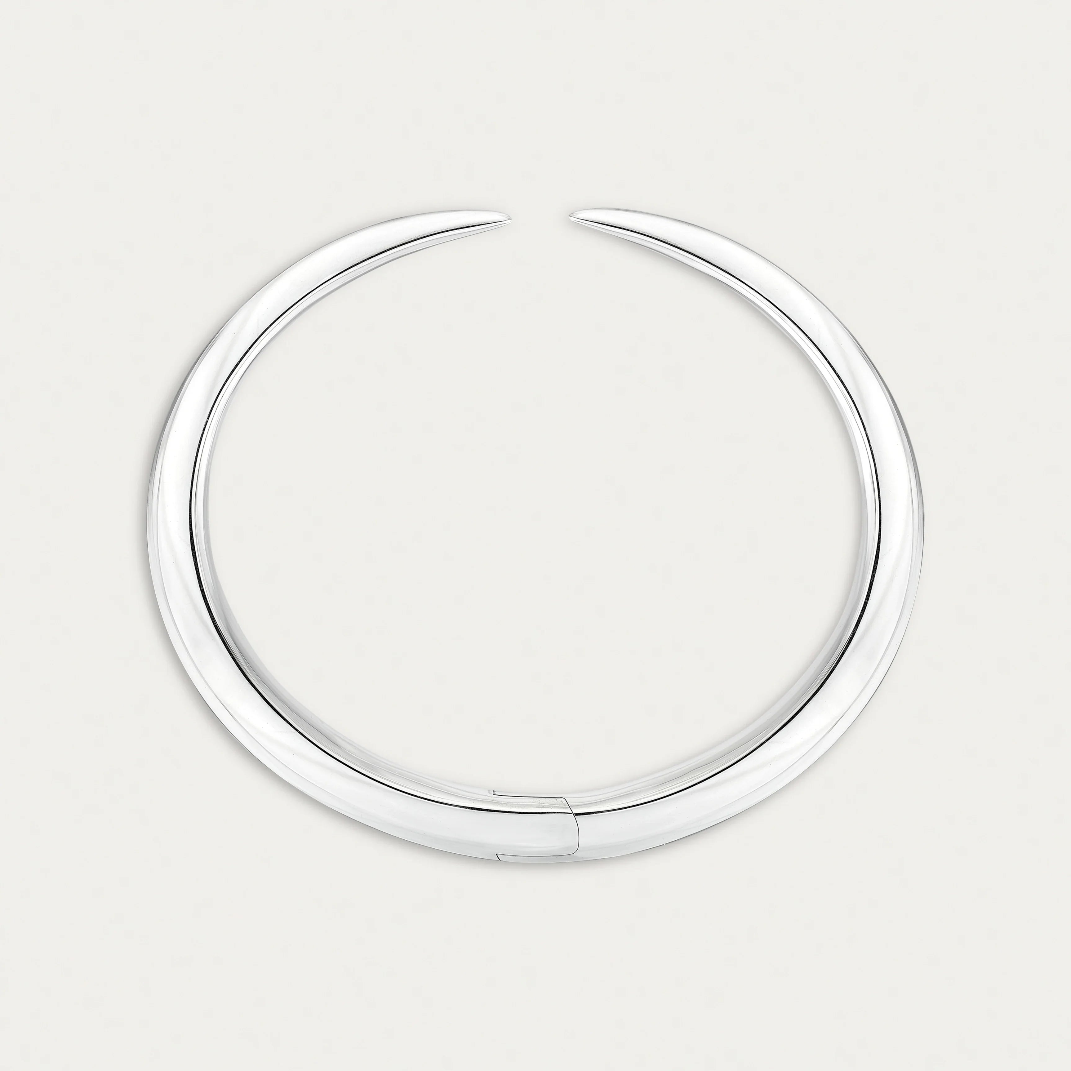 shaun-leane-london-sabre-deco-cuff-bangle-silver