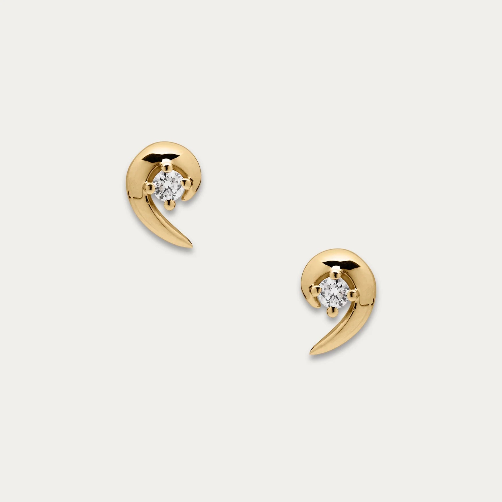 shaun-leane-london-talon-diamond-studs-18ct-yellow-gold-plated
